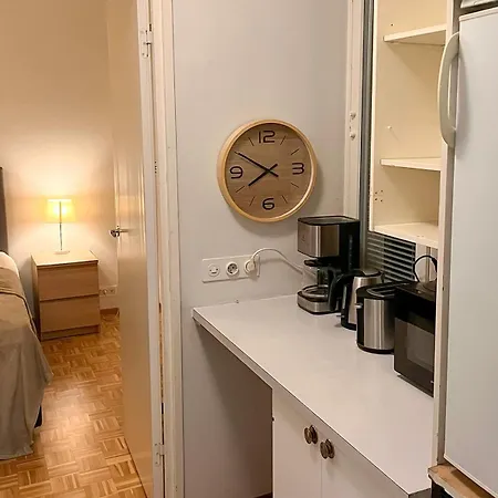 Apartman Ahkio - Warm & Cozy Near Downtown *
